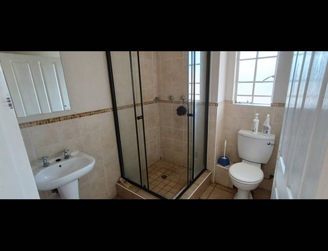 2 BEDROOM APARTMENT TO LET IN REYNO RIDGE